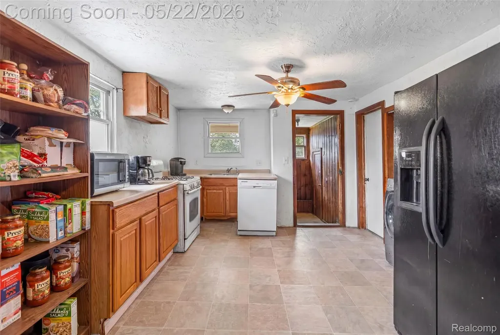 3385 N Genesee Road Genesee Charter Township MI 48506