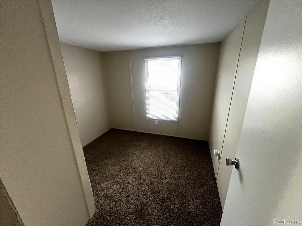 80 Pool Drive Metamora Township MI 48455