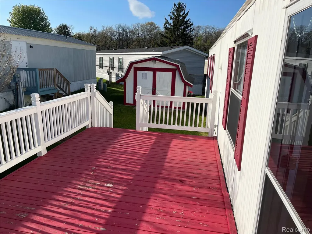 80 Pool Drive Metamora Township MI 48455
