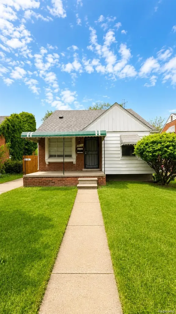 12585 Duchess Street Detroit City MI 48224