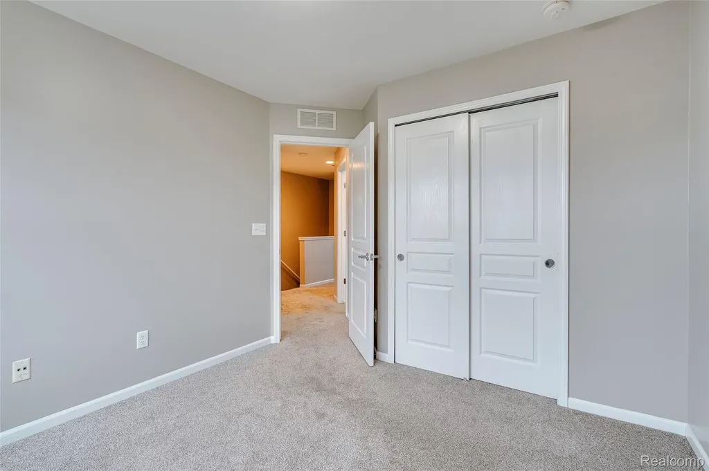 27974 Middleton Drive Novi City MI 48377