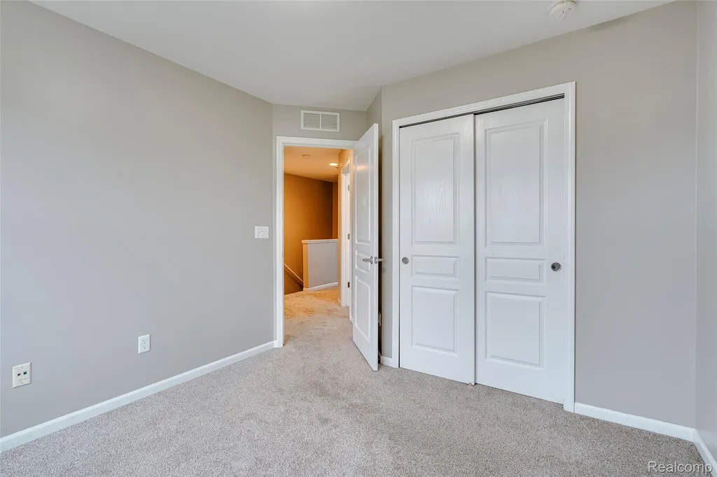 27974 Middleton Drive Novi City MI 48377