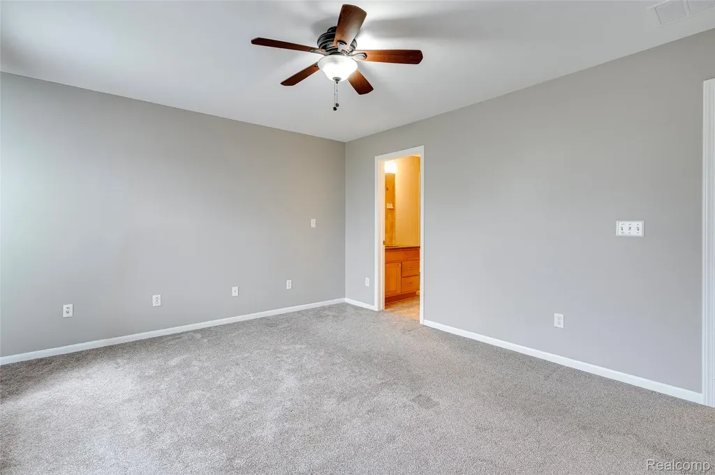 27974 Middleton Drive Novi City MI 48377