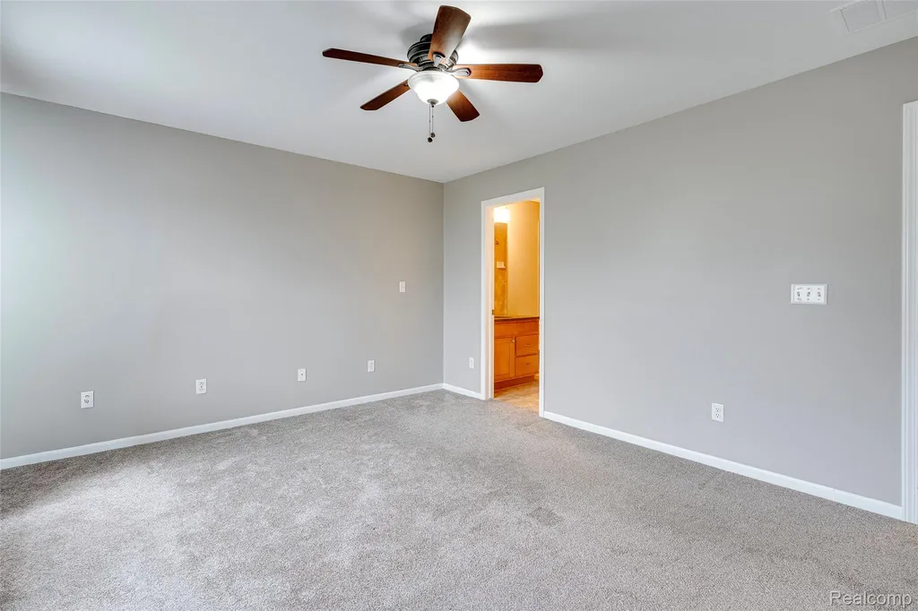 27974 Middleton Drive Novi City MI 48377