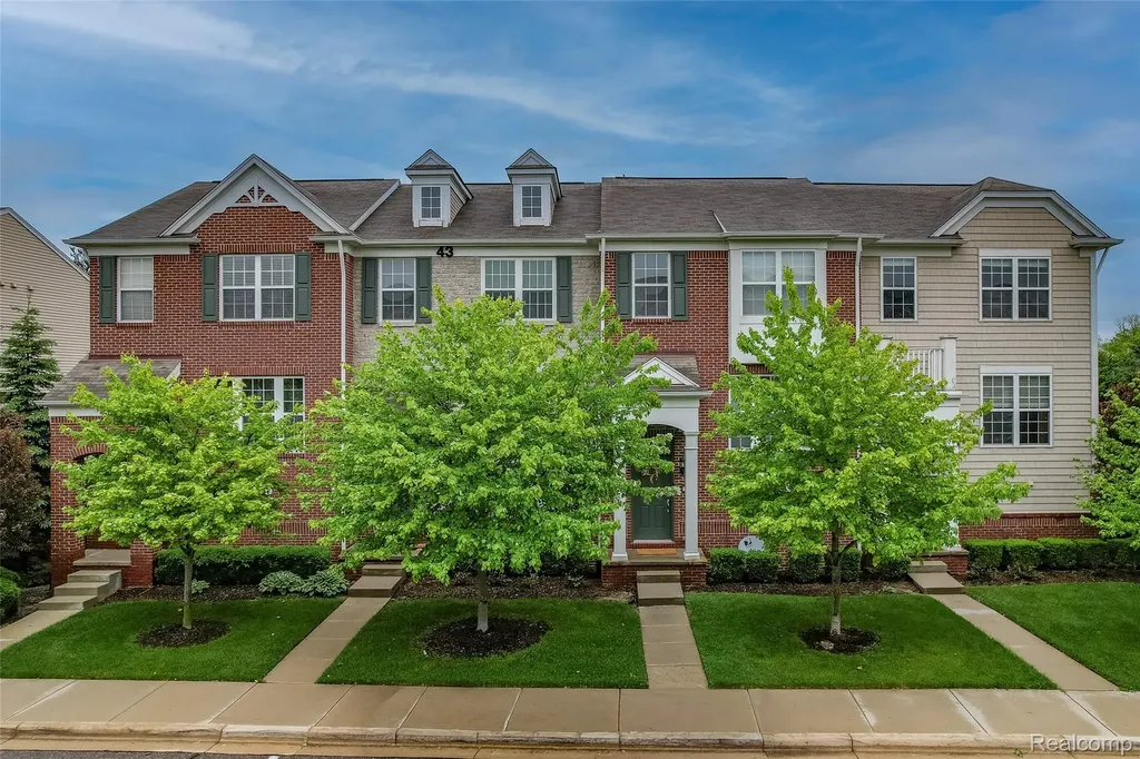 27974 Middleton Drive Novi City MI 48377