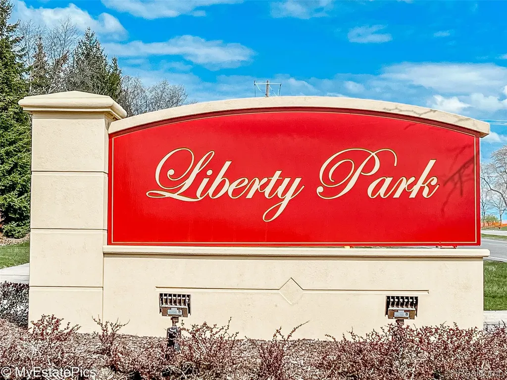 27974 Middleton Drive Novi City MI 48377
