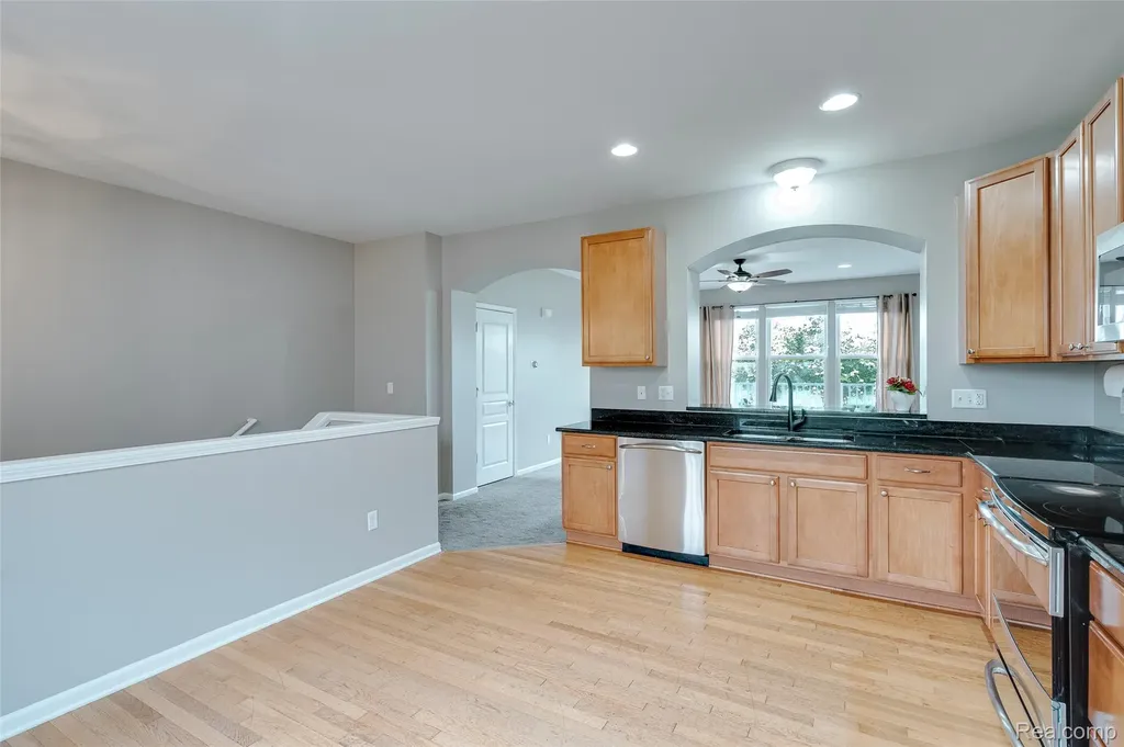 27974 Middleton Drive Novi City MI 48377