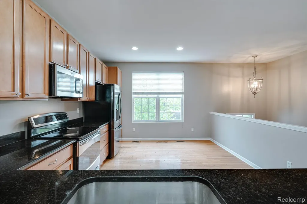 27974 Middleton Drive Novi City MI 48377