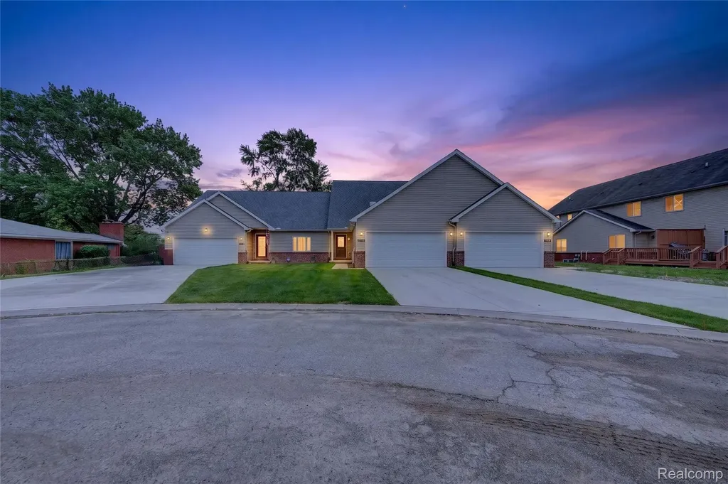 24784 Ashley Court Redford Charter Township MI 48239
