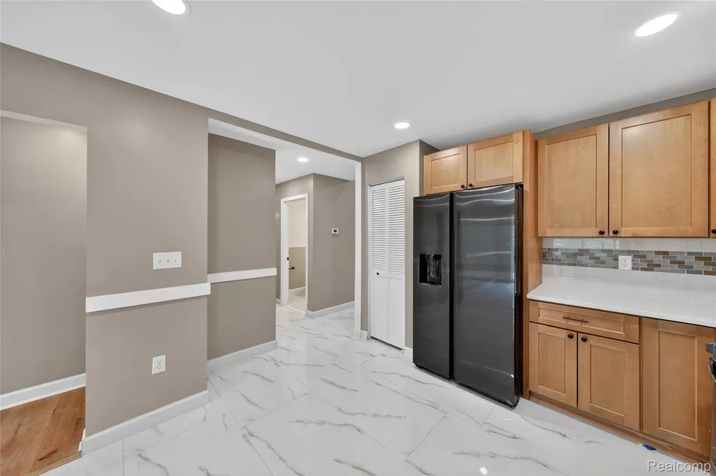 24784 Ashley Court Redford Charter Township MI 48239