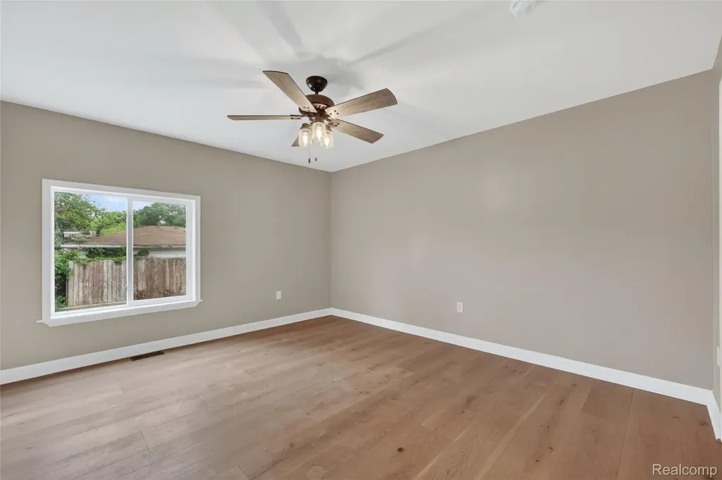 24784 Ashley Court Redford Charter Township MI 48239