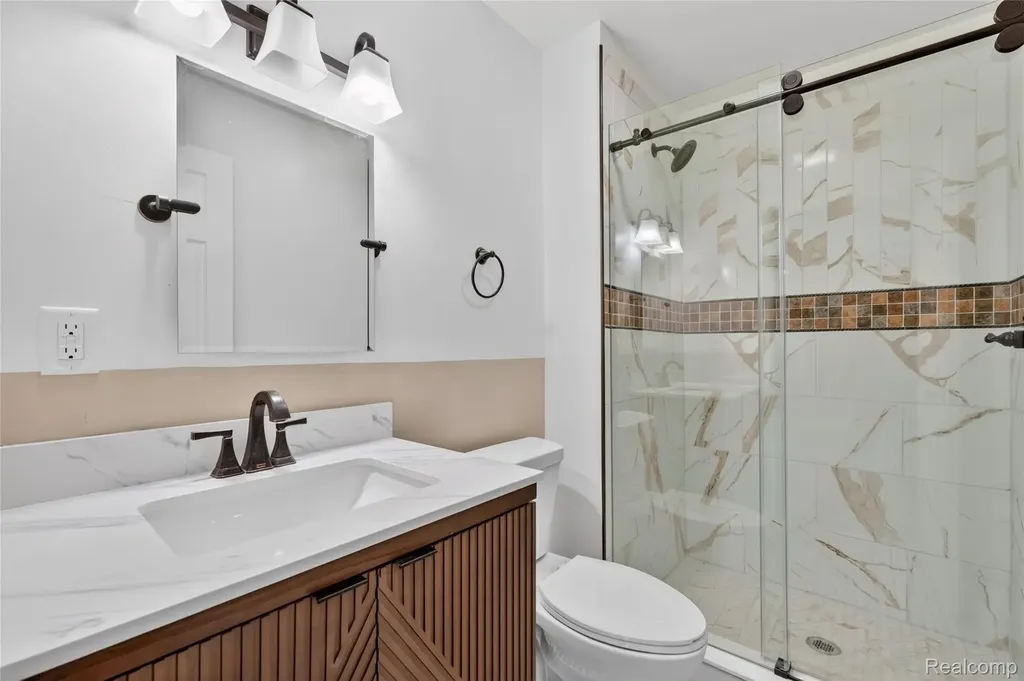 24784 Ashley Court Redford Charter Township MI 48239