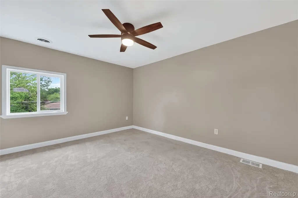 24784 Ashley Court Redford Charter Township MI 48239