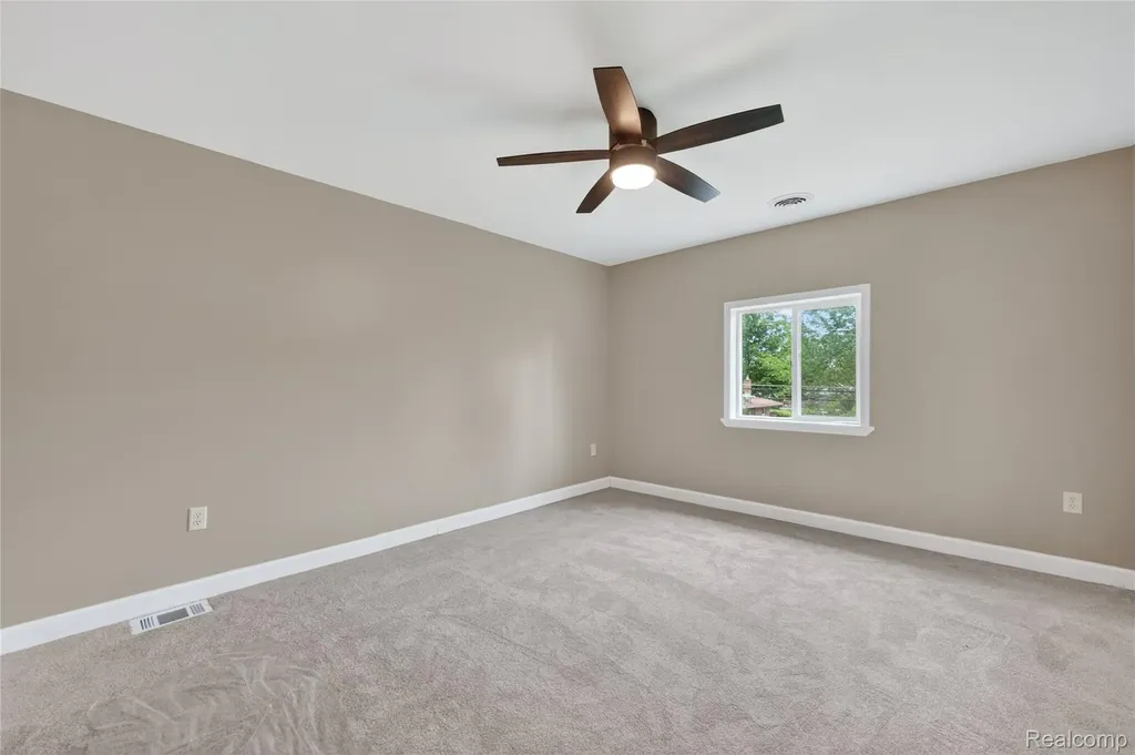 24784 Ashley Court Redford Charter Township MI 48239