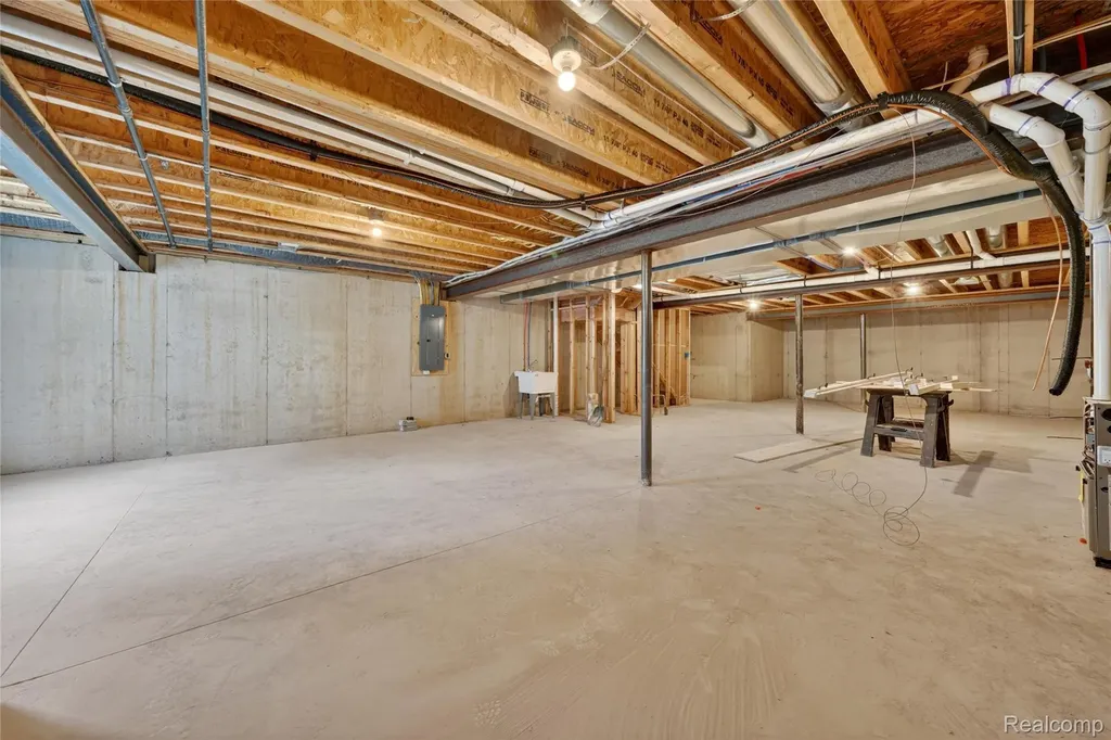 24784 Ashley Court Redford Charter Township MI 48239
