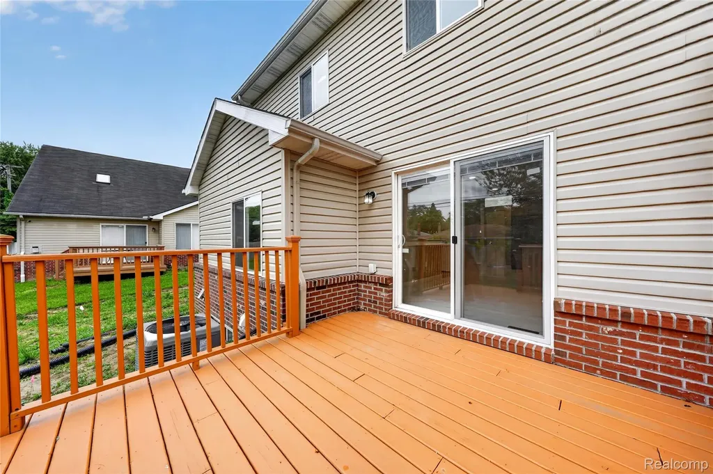 24784 Ashley Court Redford Charter Township MI 48239