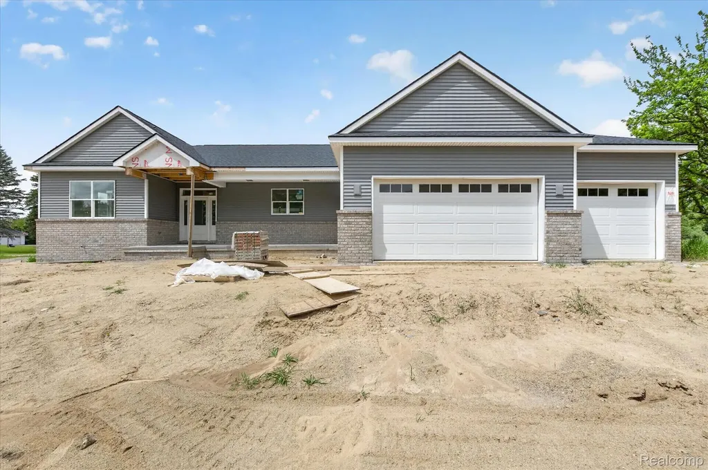 3297 Oak Grove Road Howell Township MI 48855