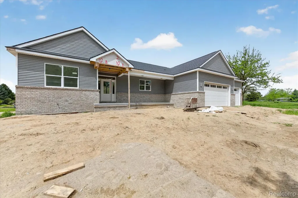 3297 Oak Grove Road Howell Township MI 48855