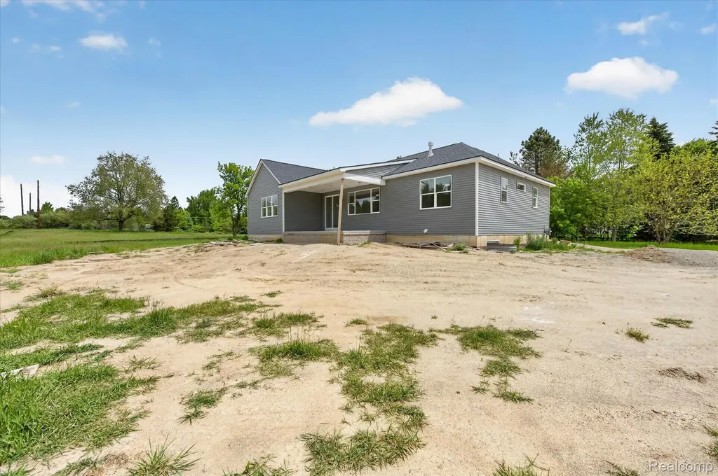 3297 Oak Grove Road Howell Township MI 48855