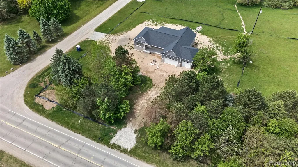 3297 Oak Grove Road Howell Township MI 48855