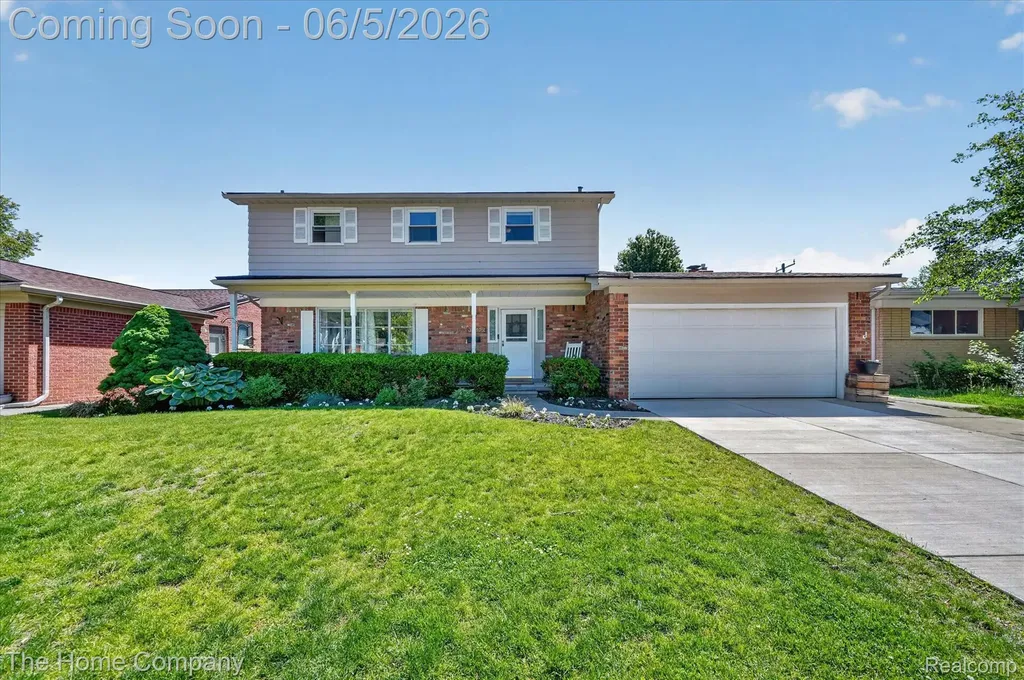 31302 Saratoga Avenue Warren City MI 48093