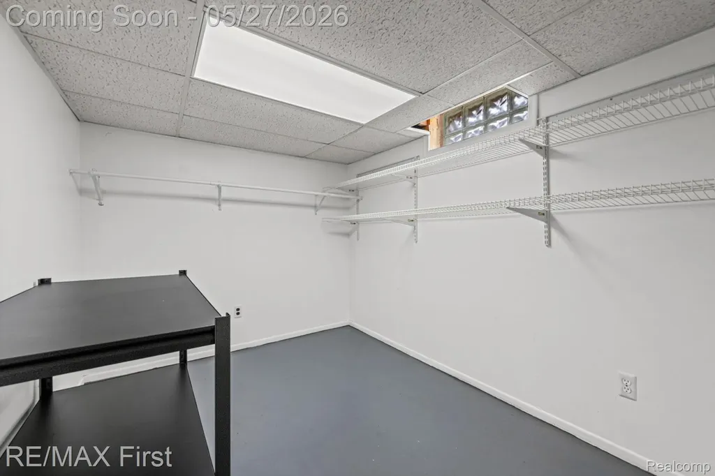 27726 Lexington Parkway Southfield City MI 48076