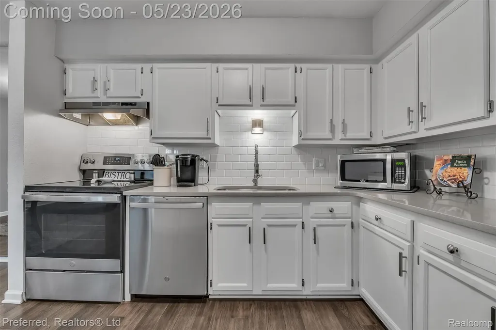 19108 Northridge Drive Northville Township MI 48167