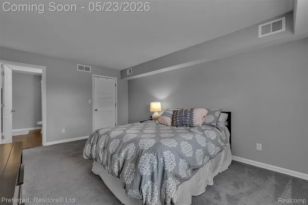 19108 Northridge Drive Northville Township MI 48167