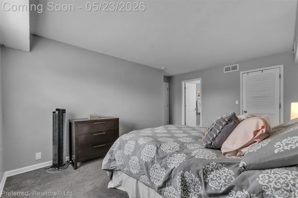 19108 Northridge Drive Northville Township MI 48167