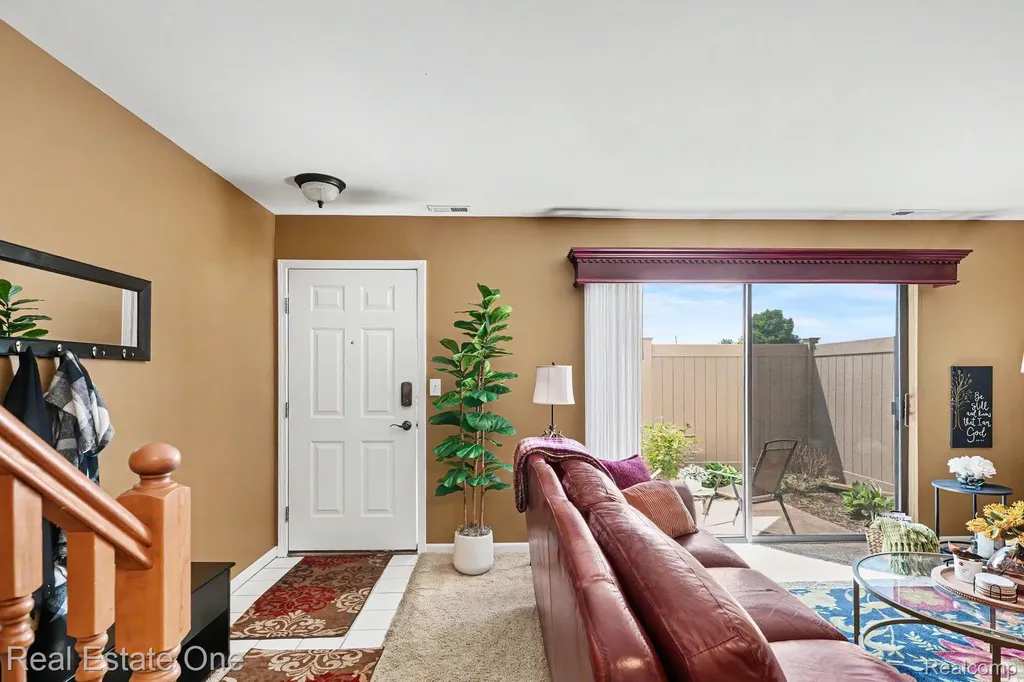 50514 Bay Run N Chesterfield Township MI 48047