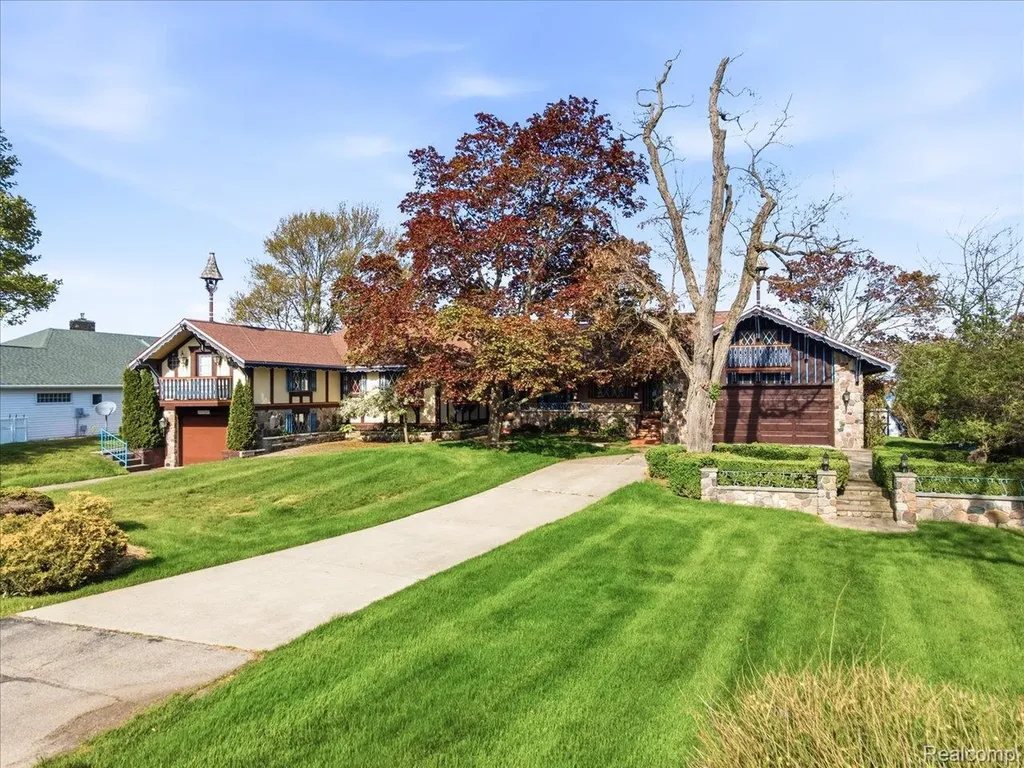 94 N Lake Street Port Sanilac Village MI 48469