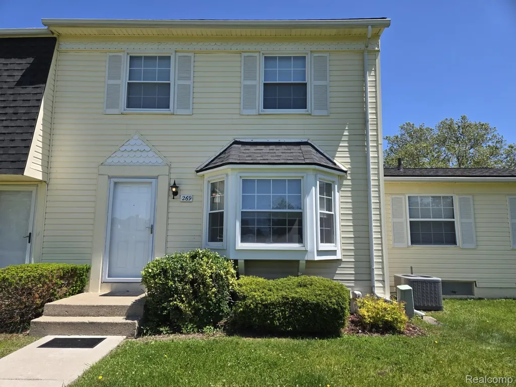 269 Lake Village Drive Walled Lake City MI 48390