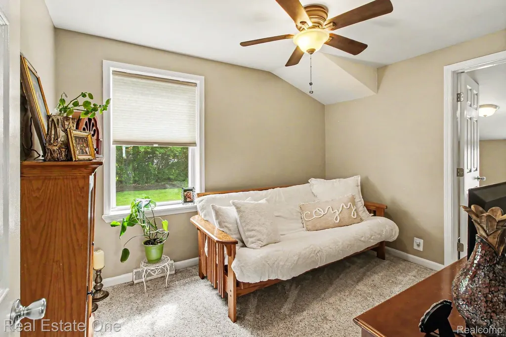 2200 Davista Drive Highland Charter Township MI 48356