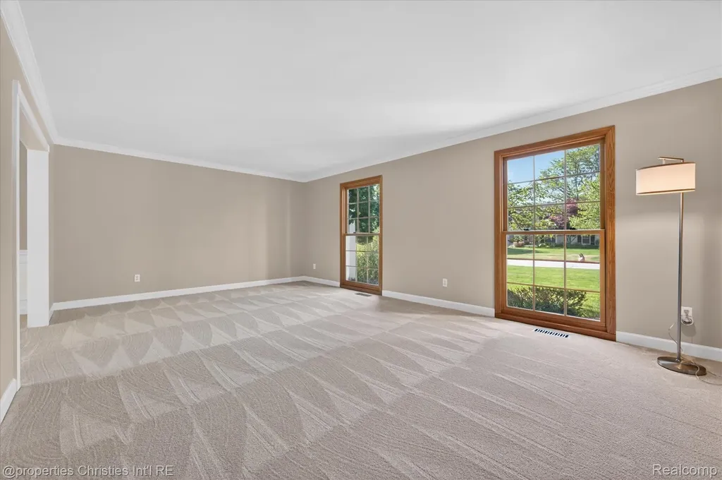 4352 Greenstown Drive West Bloomfield Charter Township MI 48323