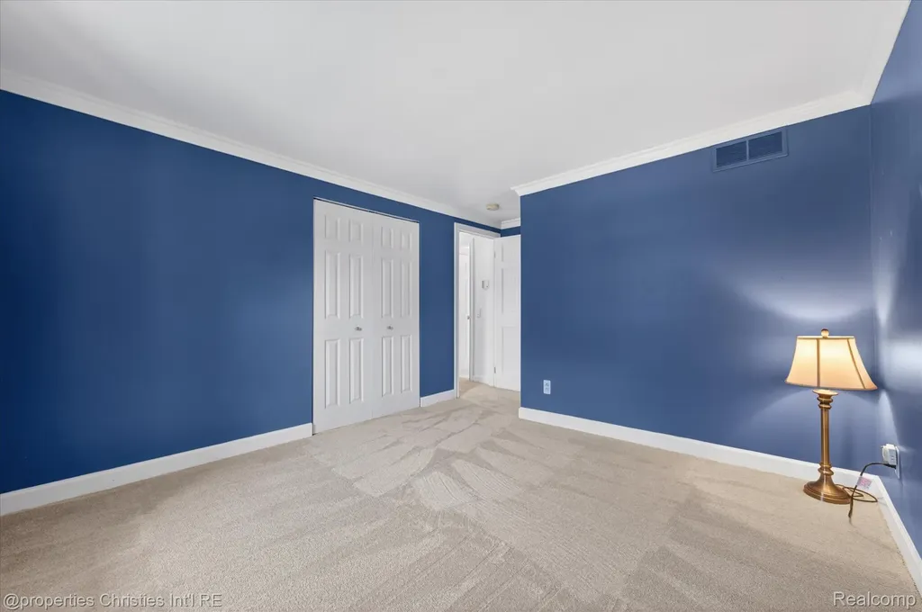 4352 Greenstown Drive West Bloomfield Charter Township MI 48323
