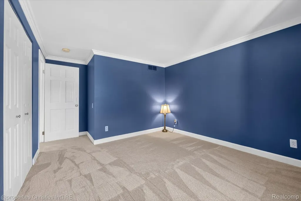 4352 Greenstown Drive West Bloomfield Charter Township MI 48323