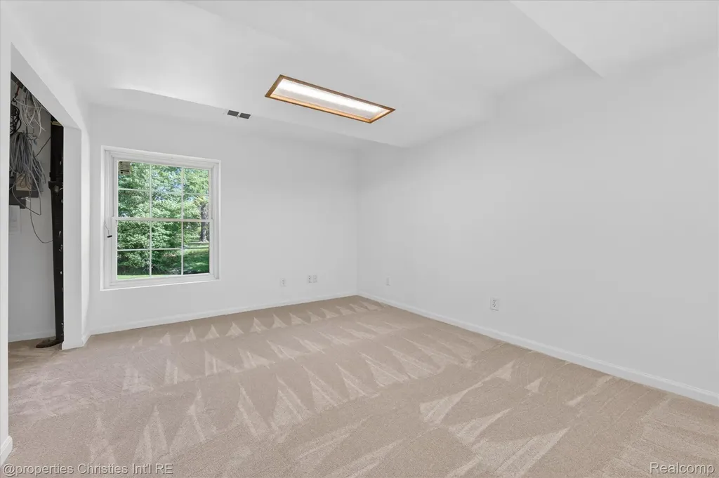 4352 Greenstown Drive West Bloomfield Charter Township MI 48323