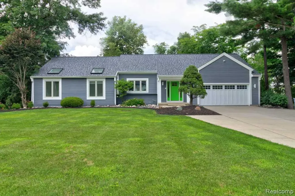 2973 Thorncrest Drive SE Cascade Charter Township MI 49546