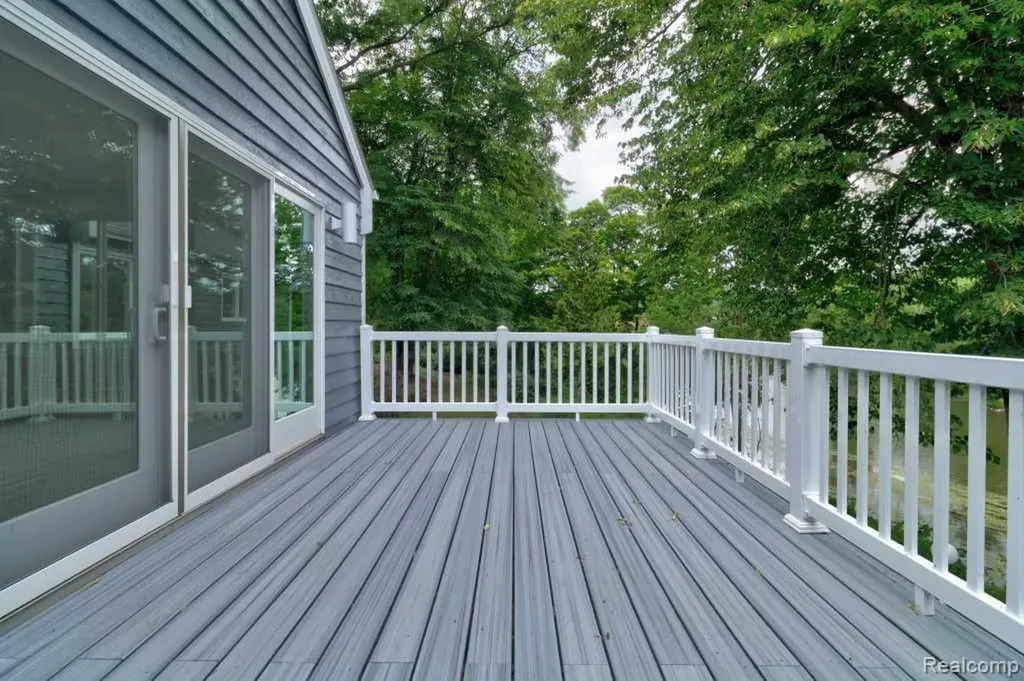 2973 Thorncrest Drive SE Cascade Charter Township MI 49546