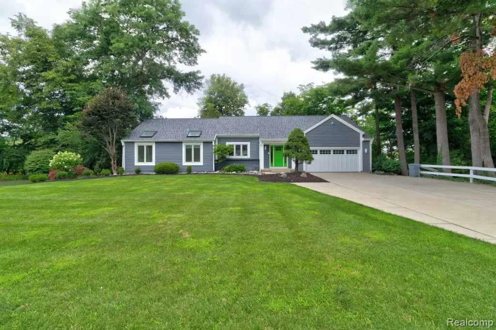 2973 Thorncrest Drive SE Cascade Charter Township MI 49546