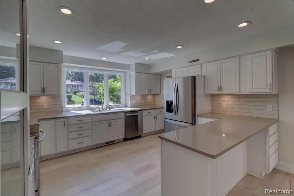 2973 Thorncrest Drive SE Cascade Charter Township MI 49546