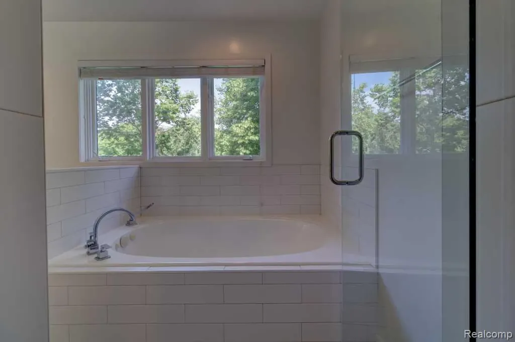 2973 Thorncrest Drive SE Cascade Charter Township MI 49546