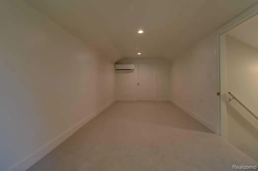 2973 Thorncrest Drive SE Cascade Charter Township MI 49546