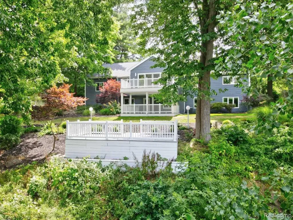 2973 Thorncrest Drive SE Cascade Charter Township MI 49546