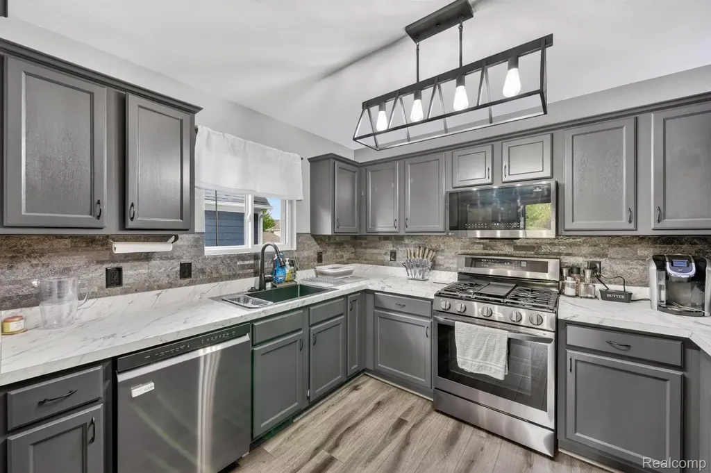 59720 W Brockton Street New Haven Village MI 48048