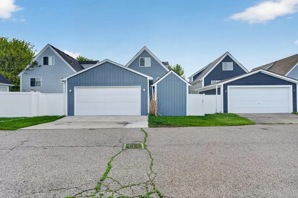 59720 W Brockton Street New Haven Village MI 48048