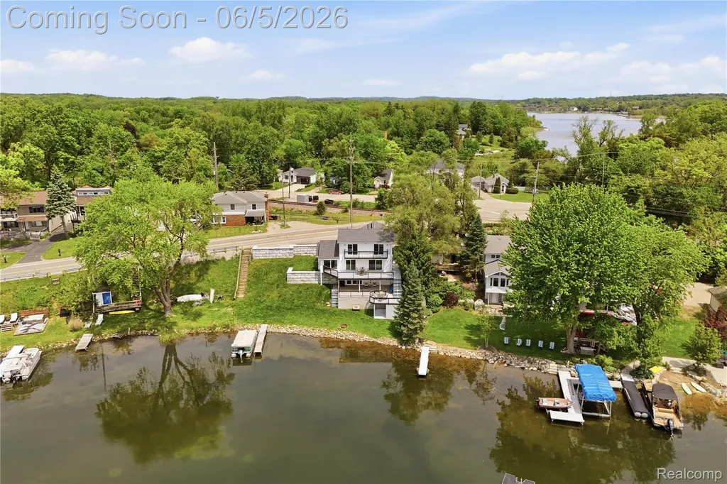 7217 Andersonville Road Independence Charter Township MI 48346