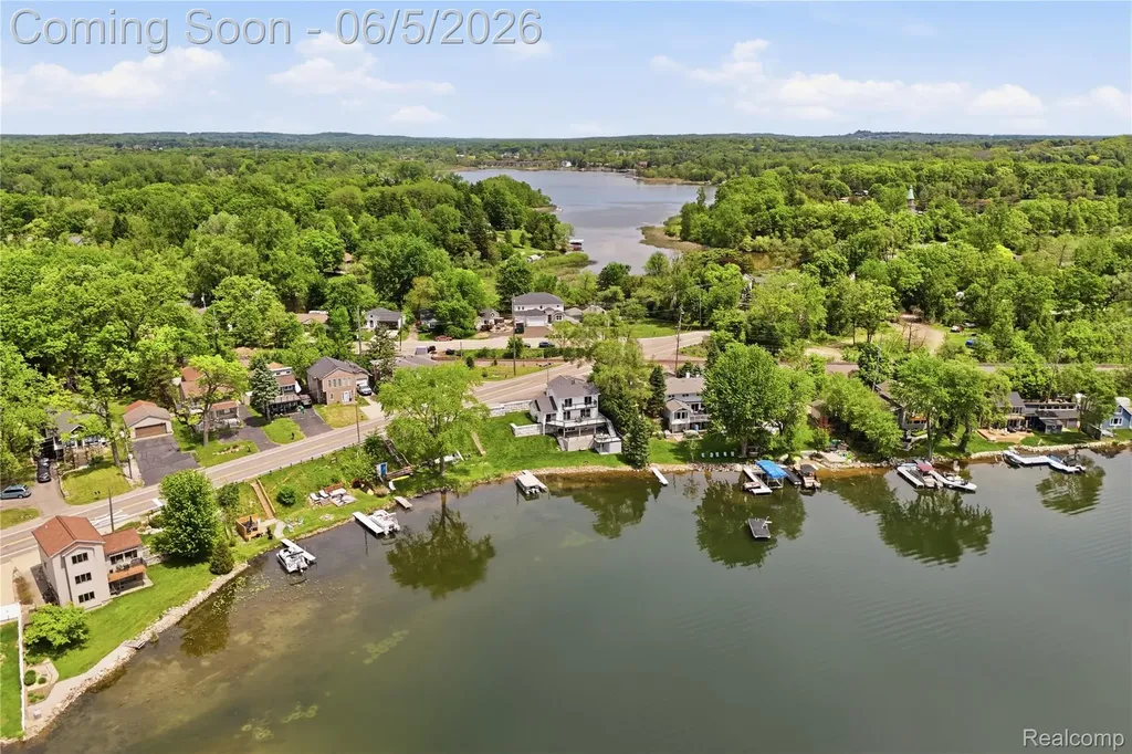 7217 Andersonville Road Independence Charter Township MI 48346