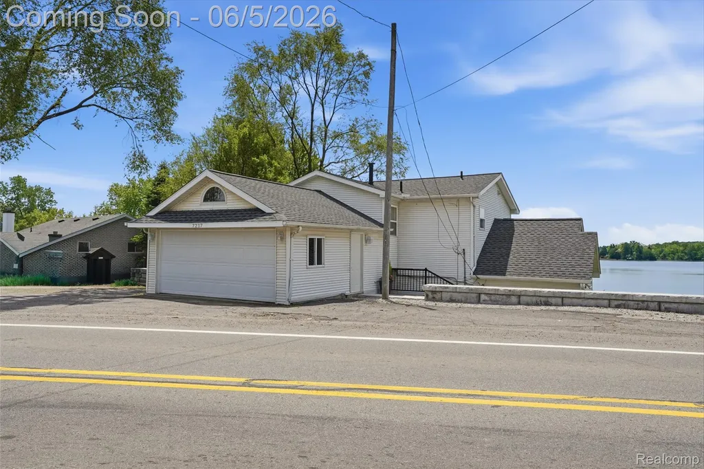 7217 Andersonville Road Independence Charter Township MI 48346