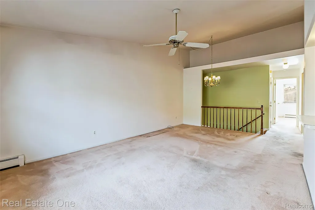 25137 Jefferson Court South Lyon City MI 48178